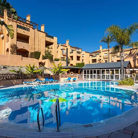 Spacious In Oasis Riviera Málaga